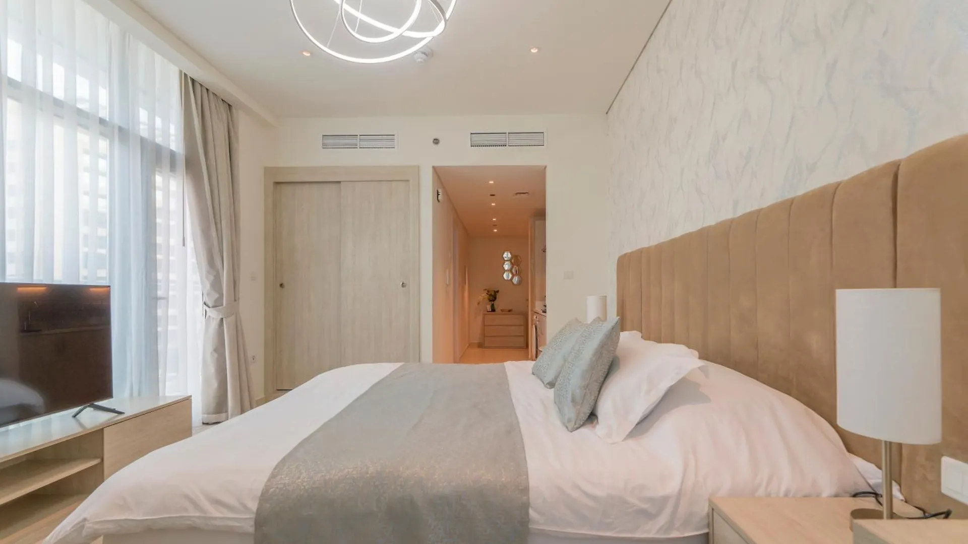 Studio With Private Beach Access At Palm Jumeirah Dubai 0*,
